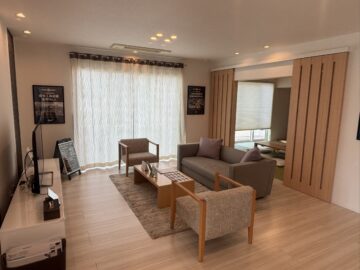 落ち着いた雰囲気のリビング