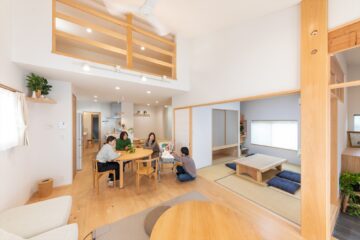 セカンドライフを楽しむ笑顔あつまる平屋のイメージ