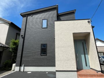 暮らしを彩るシンプルモダンな住まいのイメージ