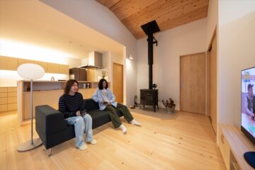 木質感を楽しむ自然と調和する平屋のイメージ