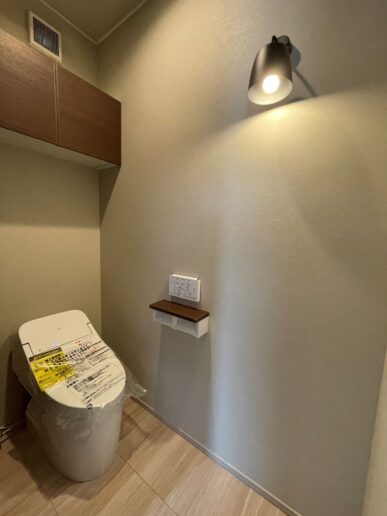 トイレにもブローボックスのエアパスがあり、他の部屋との温度・湿度の差が小さく快適。