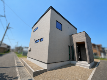 視線が抜ける、心地よい余白。家族の時間を紡ぐ「3LDK＋α」の家のイメージ